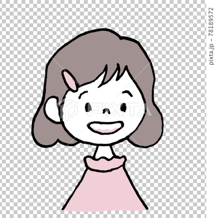 一個女孩帶著微笑 78189572