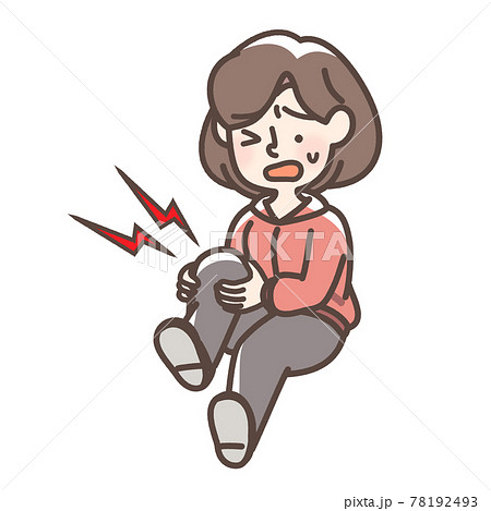 足を痛める女性 78192493