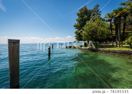 Coastline on Lake Garda - Garda Town Tourist Resort in Veneto Italy 78195335