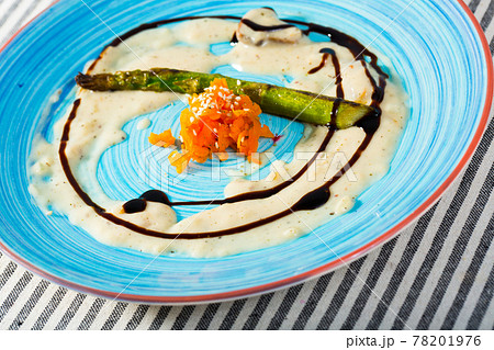 Delicious sauce with asparagus and carrot 78201976