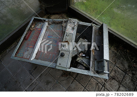 廃墟　廃パチンコ屋　パチンコ屋　廃遊技場　遊技場　長野県　長野市　新天地　パチンコ新天地 78202689