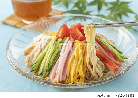 冷やし中華　冷麺 78204281