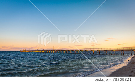 Iconic Marion Bay jetty at sunset time Iconic Marion Bay jetty at sunset time 78209821