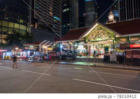 【シンガポール】新型コロナウイルスの流行により人通りの少なくなったラオパサ フェスティバルマーケット 【シンガポール】新型コロナウイルスの流行により人通りの少なくなったラオパサ フェスティバルマーケット 78210412