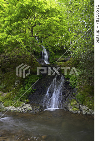 大岩の滝（京都府綾部市睦寄町）の写真素材 [78210531] - PIXTA