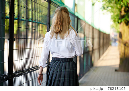 金髪 女子高生 金髪 女子高生 78213105