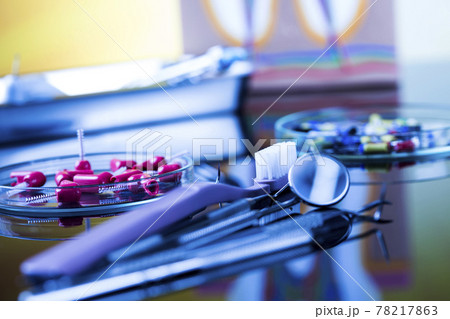 Set of metal medical equipment tools for teeth dental 78217863