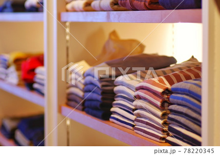 洋服売り場 アパレル 洋服売り場 アパレル 78220345