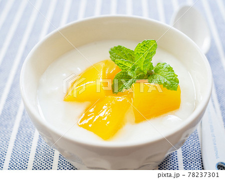 マンゴーヨーグルト マンゴーヨーグルト 78237301