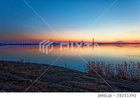 Sunset over oil refinery - Navodari - Romania Sunset over oil refinery - Navodari - Romania 78251342