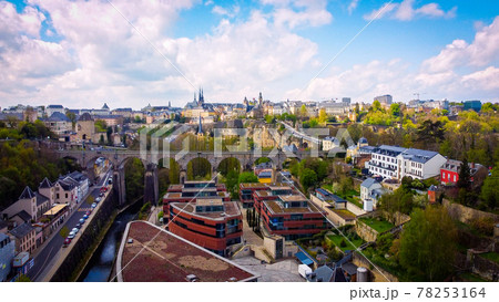 Typical view over the city of Luxemburg 78253164