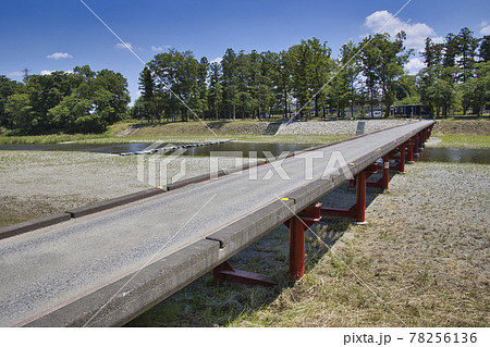 埼玉の沈下橋 冠水橋 鞍掛橋 都幾川 埼玉県東松山市の写真素材