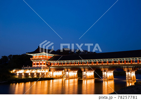 Night view of Woljeonggyo traditional bridge on river in Gyeongju, Korea Night view of Woljeonggyo traditional bridge on river in Gyeongju, Korea 78257781