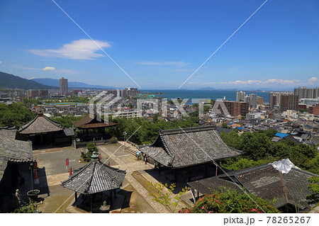 三井寺　観音堂から琵琶湖を眺望（天台寺門宗　総本山園城寺・西国十四番札所）【滋賀県大津市】 78265267