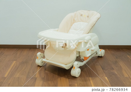 子育てで使うハイローチェア 子育てで使うハイローチェア 78266934