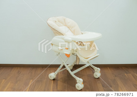 子育てで使うハイローチェア 子育てで使うハイローチェア 78266971