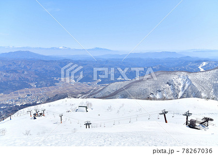 白馬五竜スキー場／地蔵の頭ケルンより浅間山方面を望む(長野県白馬村)【2021.3】 78267036