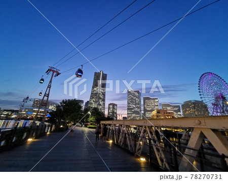 横浜新名所 近未来的 日本初 夜景スポット 横浜新名所 近未来的 日本初 夜景スポット 78270731
