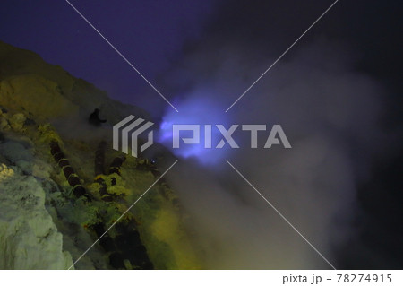 イジェン火山（インドネシア） 78274915