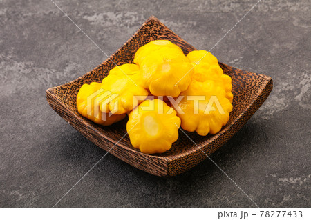 Marinated patissons in the bowl Marinated patissons in the bowl 78277433