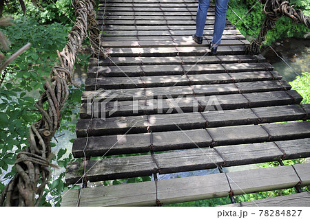 越前池田町のかずら橋（福井県 池田町） 78284827