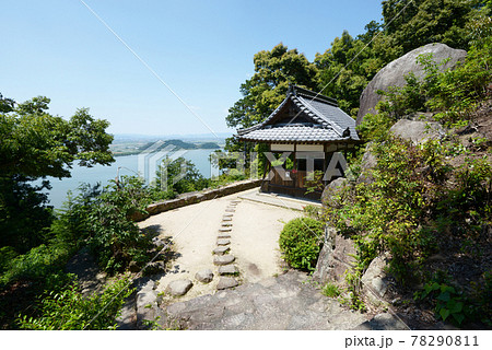 長命寺　太郎坊権現社拝殿　滋賀県近江八幡市 78290811