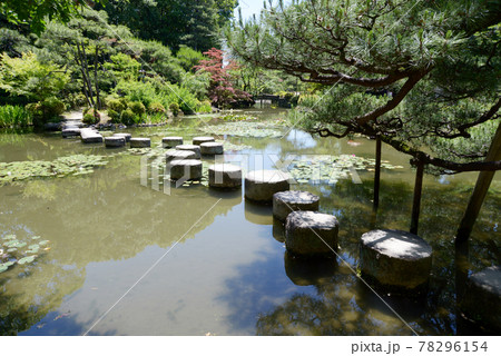 平安神宮神泉苑　臥龍橋　京都市 78296154