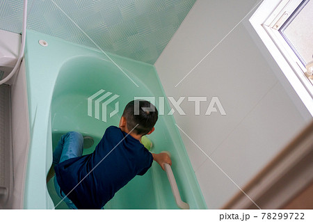 子供のお手伝い 子供のお手伝い 78299722