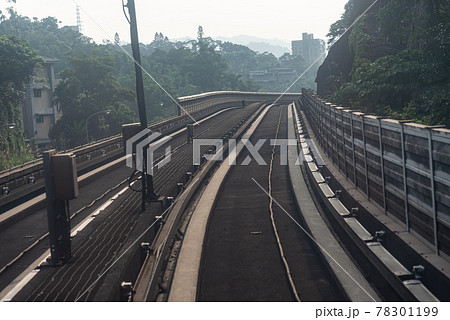 台湾 傾く コウバイ 78301199