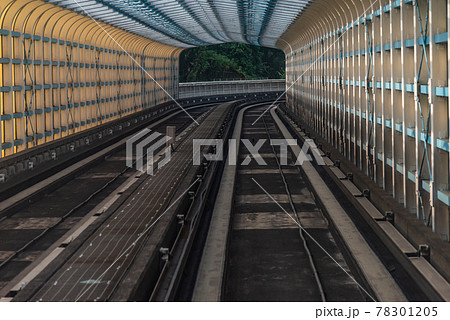 台湾 傾く コウバイ 78301205