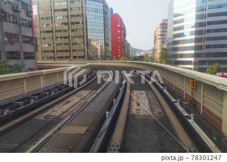 台湾 傾く コウバイ 78301247