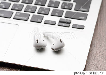 イヤホン　ワイヤレス 78301644