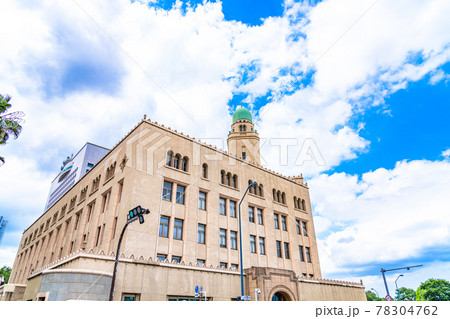 横浜の都市風景 横浜税関(クイーンの塔)/税関資料室周辺の風景 78304762