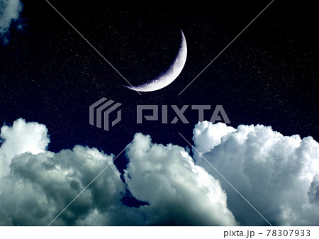 The moon in the night skyのイラスト素材 [78307933] - PIXTA
