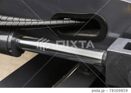 hydraulic cylinders and hydraulic system of a tractor 78309859