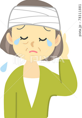 イラスト素材 ケガシリーズ 年配女性が頭に包帯を巻いて泣いている姿のイラスト素材 7111