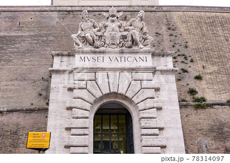 バチカン美術館　入口 78314097