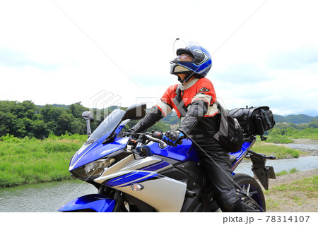 この空なら、なんとか持ちそうだ この空なら、なんとか持ちそうだ 78314107