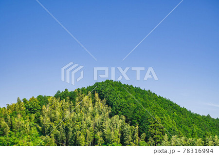 天拝湖からの天拝山 78316994