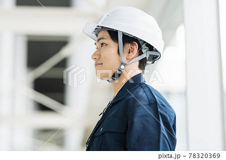 施工管理の男性のポートレート 施工管理の男性のポートレート 78320369