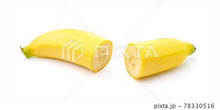 banana isolated on white background banana isolated on white background 78330516
