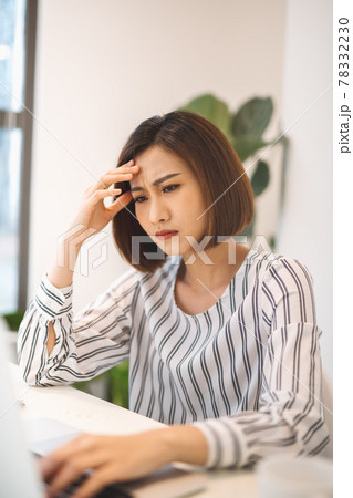 picture of tired woman with laptop computer picture of tired woman with laptop computer 78332230