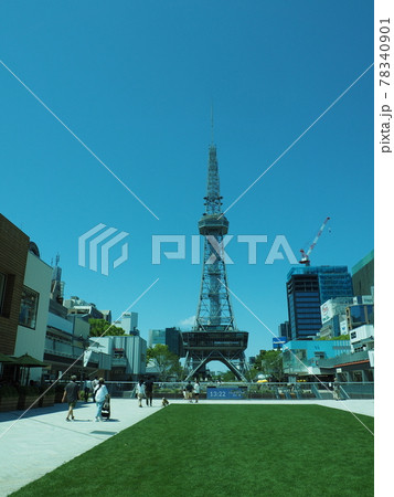 休日の名古屋市　栄　テレビ塔周辺　久屋大通公園　2 78340901