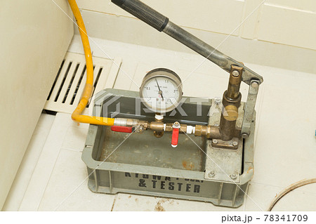 水圧テストポンプ 78341709