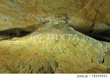 【山口県】秋芳洞の洞内富士 【山口県】秋芳洞の洞内富士 78344642