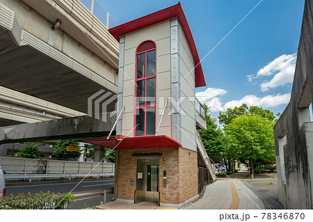 横断歩道橋のエレベーター 横断歩道橋のエレベーター 78346870