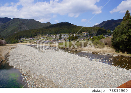熊野古道中辺路の風景　近露の町並み 78355969
