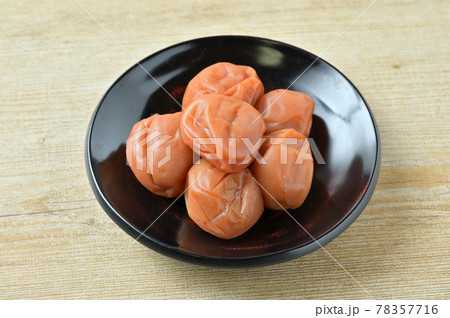 梅干し、うめ干し、調味梅干し、漬物、和食、梅の果実。 78357716