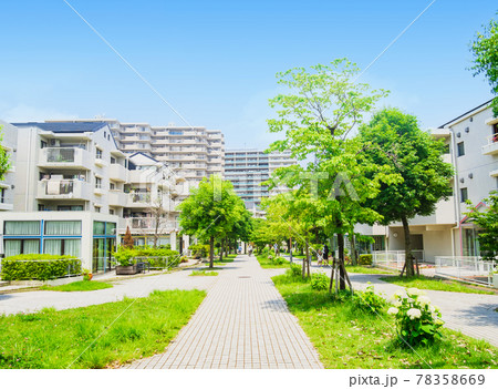 閑静な住宅街 78358669