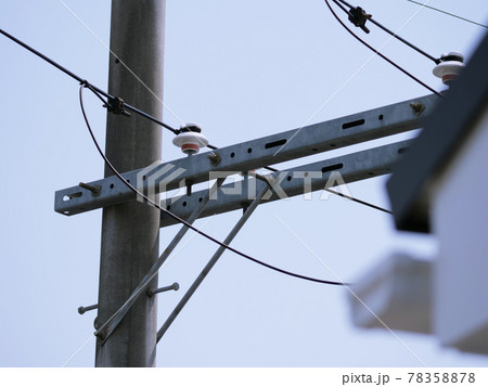 電柱と電線 78358878